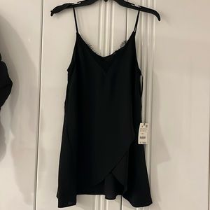Zara Women’s Laced Neckline Tank Top